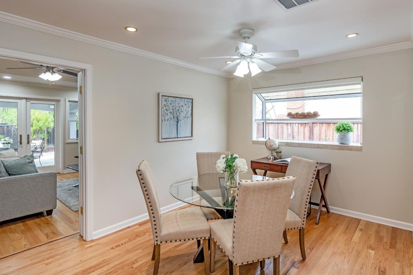 Detail Gallery Image 12 of 45 For 10424 Dempster Ave, Cupertino,  CA 95014 - 5 Beds | 3/1 Baths