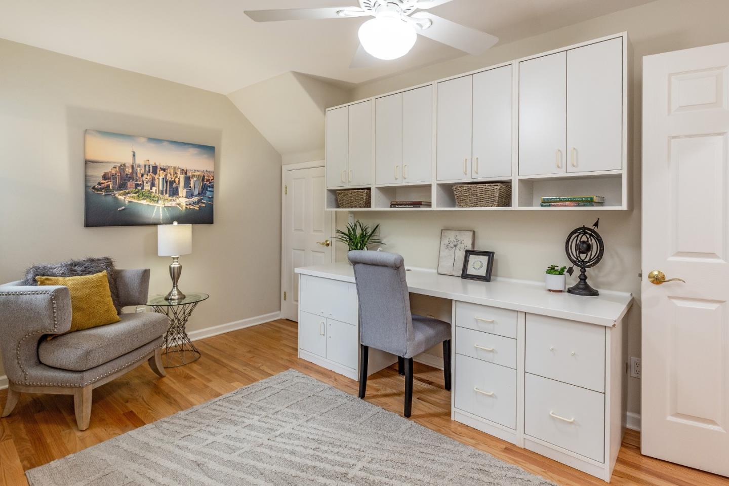 Detail Gallery Image 18 of 45 For 10424 Dempster Ave, Cupertino,  CA 95014 - 5 Beds | 3/1 Baths