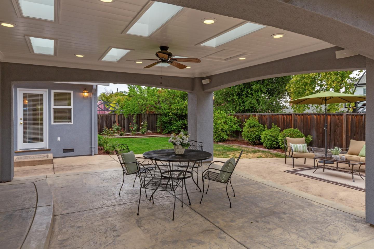 Detail Gallery Image 28 of 45 For 10424 Dempster Ave, Cupertino,  CA 95014 - 5 Beds | 3/1 Baths