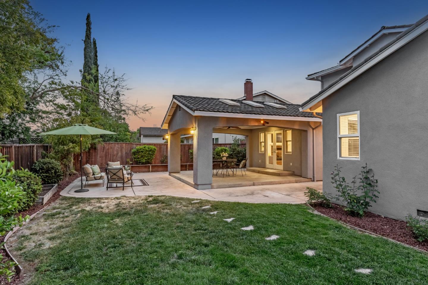 Detail Gallery Image 35 of 45 For 10424 Dempster Ave, Cupertino,  CA 95014 - 5 Beds | 3/1 Baths