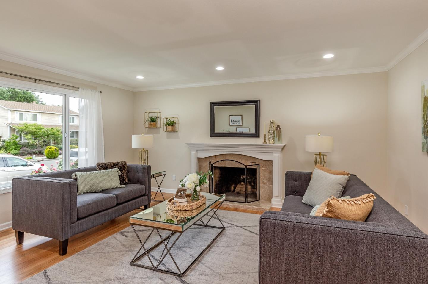 Detail Gallery Image 7 of 45 For 10424 Dempster Ave, Cupertino,  CA 95014 - 5 Beds | 3/1 Baths