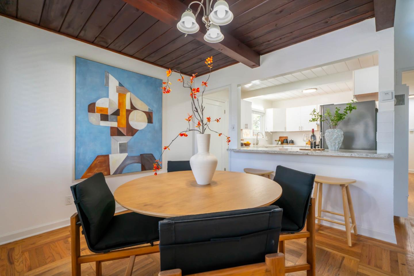 Detail Gallery Image 10 of 24 For 374 Balsam Ave, Sunnyvale,  CA 94085 - 3 Beds | 1 Baths