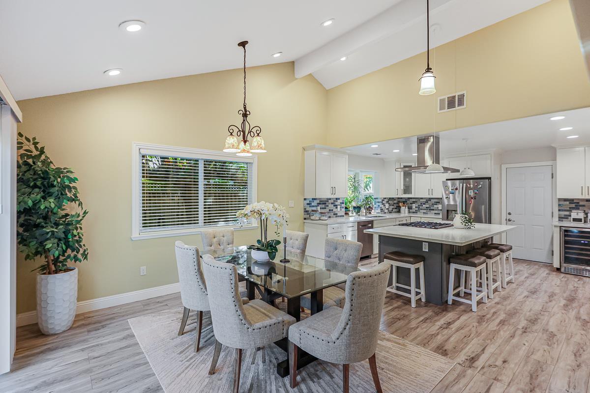 Detail Gallery Image 13 of 80 For 2886 Urzi Ct, San Jose,  CA 95135 - 4 Beds | 2/1 Baths