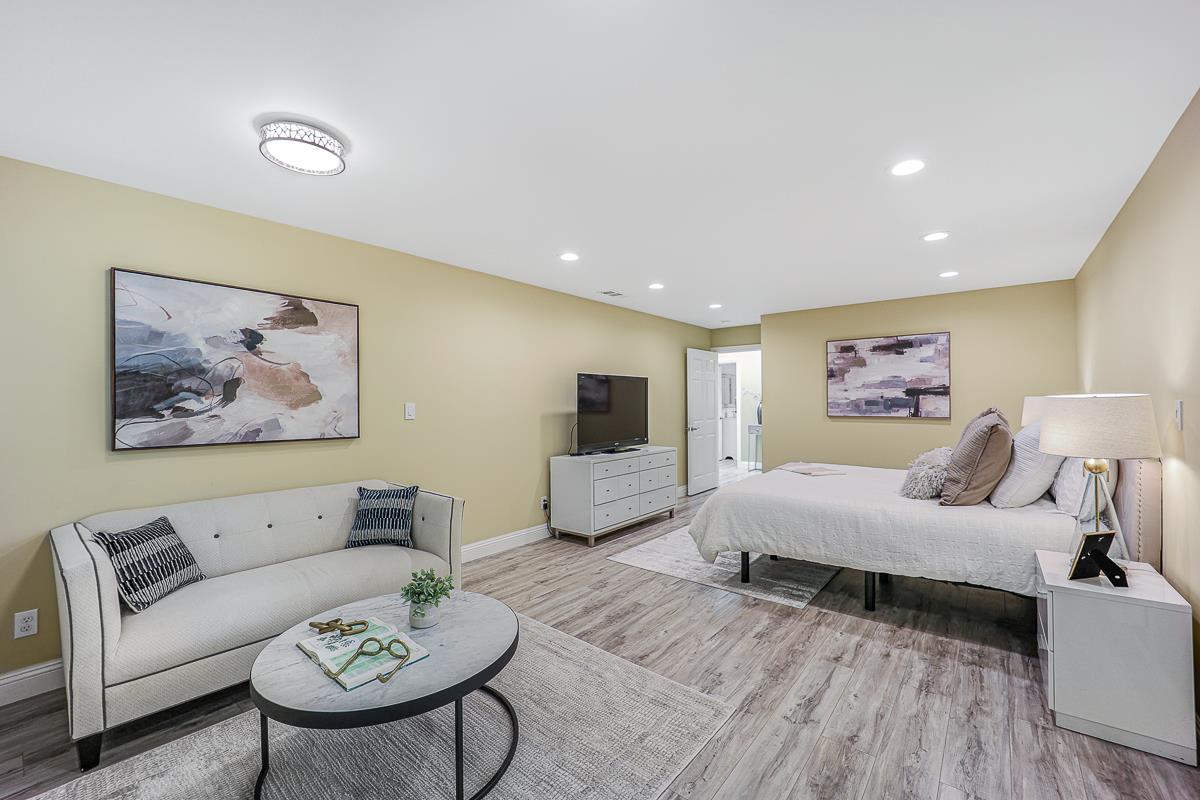 Detail Gallery Image 32 of 80 For 2886 Urzi Ct, San Jose,  CA 95135 - 4 Beds | 2/1 Baths