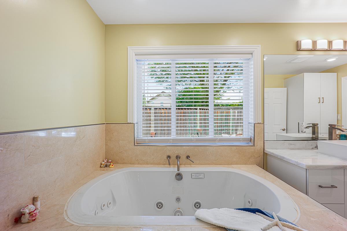 Detail Gallery Image 37 of 80 For 2886 Urzi Ct, San Jose,  CA 95135 - 4 Beds | 2/1 Baths