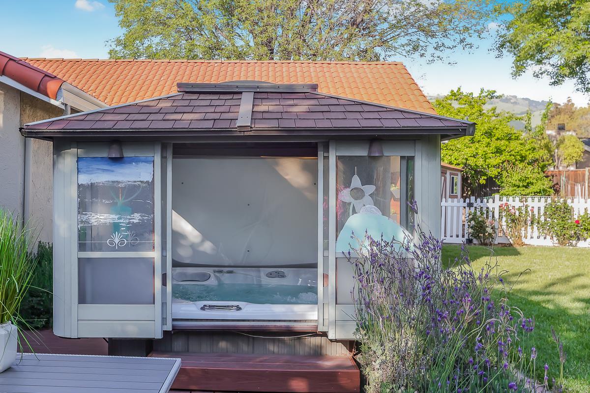 Detail Gallery Image 54 of 80 For 2886 Urzi Ct, San Jose,  CA 95135 - 4 Beds | 2/1 Baths