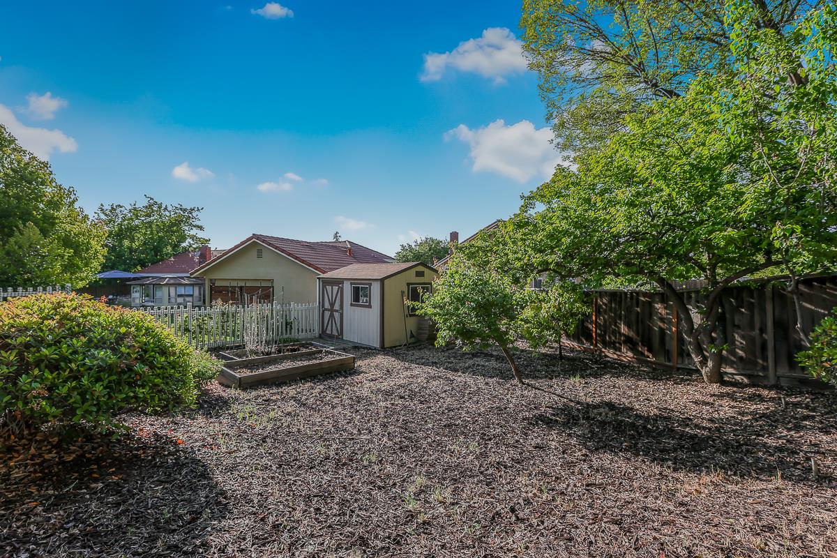 Detail Gallery Image 61 of 80 For 2886 Urzi Ct, San Jose,  CA 95135 - 4 Beds | 2/1 Baths