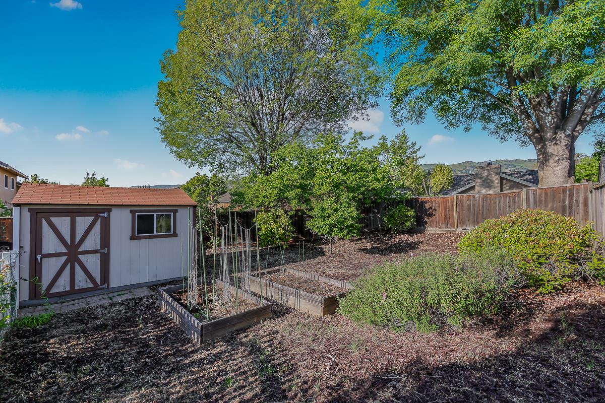 Detail Gallery Image 62 of 80 For 2886 Urzi Ct, San Jose,  CA 95135 - 4 Beds | 2/1 Baths