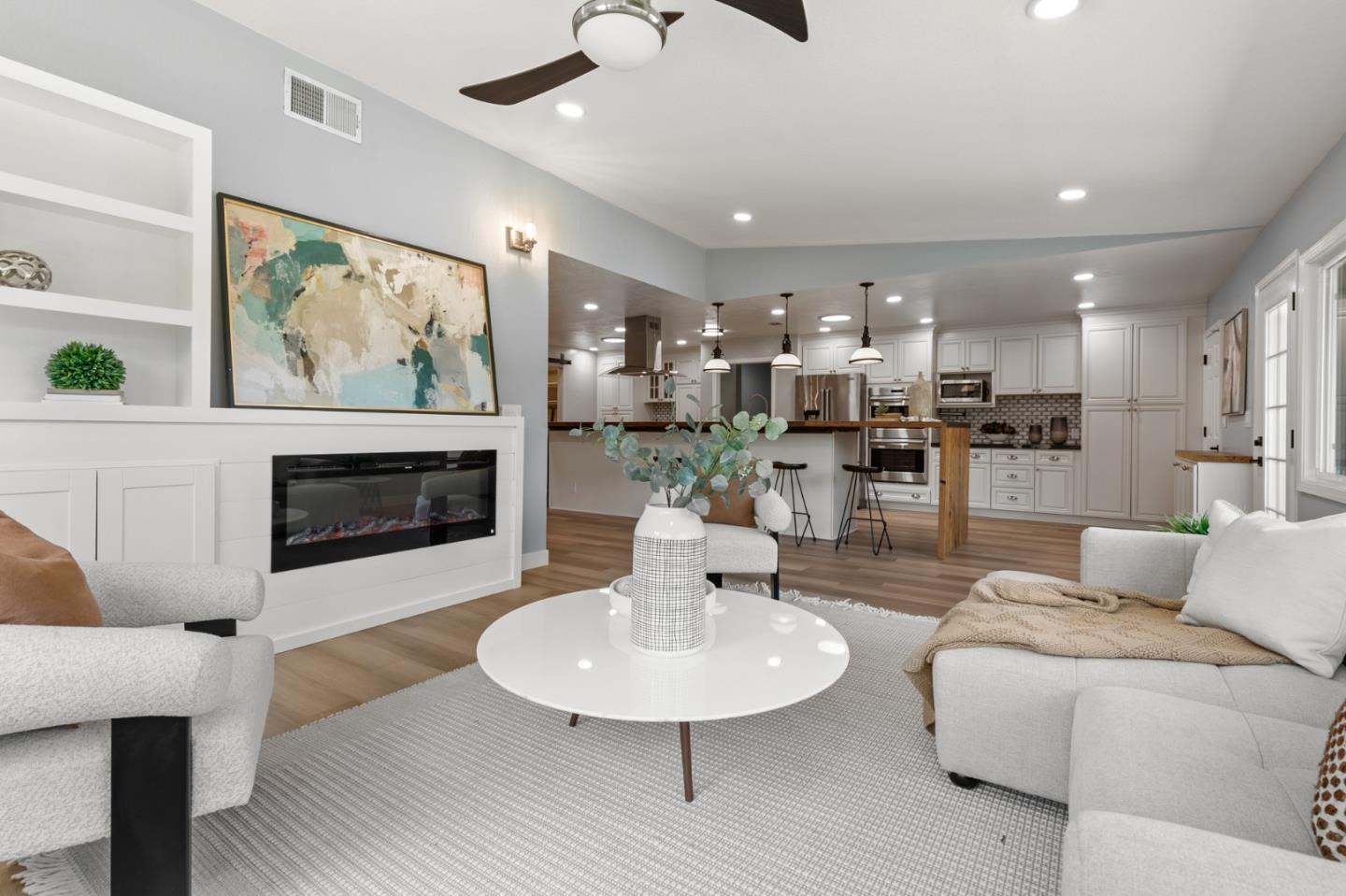 Detail Gallery Image 13 of 27 For 3302 Como Ln, San Jose,  CA 95118 - 4 Beds | 3 Baths