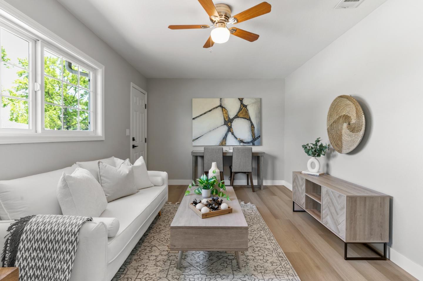 Detail Gallery Image 20 of 27 For 3302 Como Ln, San Jose,  CA 95118 - 4 Beds | 3 Baths