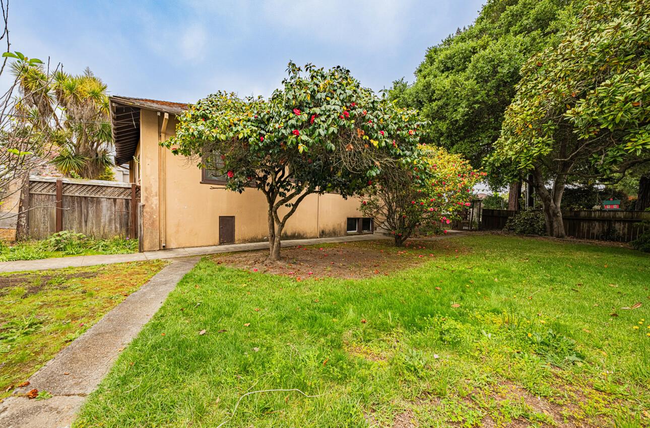 Detail Gallery Image 38 of 49 For 4705 Crystal St, Capitola,  CA 95010 - 3 Beds | 2 Baths