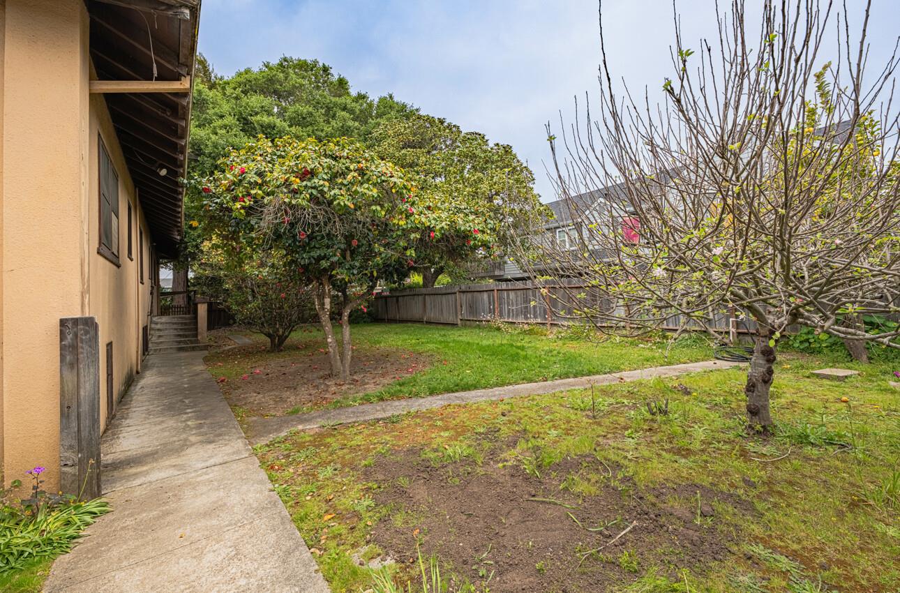 Detail Gallery Image 39 of 49 For 4705 Crystal St, Capitola,  CA 95010 - 3 Beds | 2 Baths