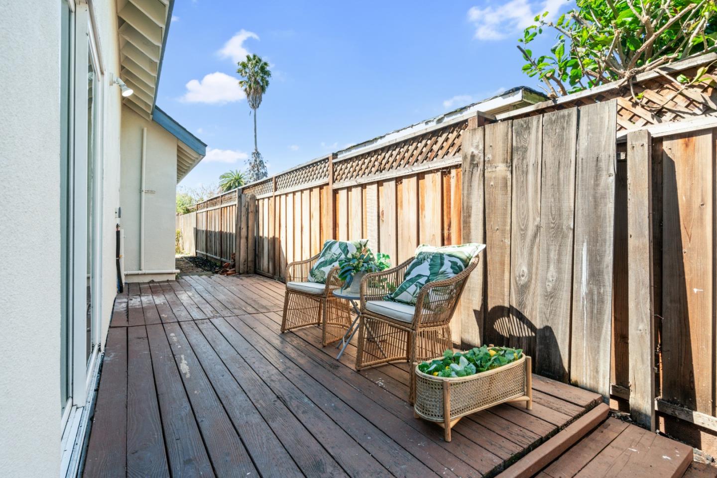 Detail Gallery Image 17 of 60 For 1529 Sanborn Ave, San Jose,  CA 95110 - 5 Beds | 3 Baths