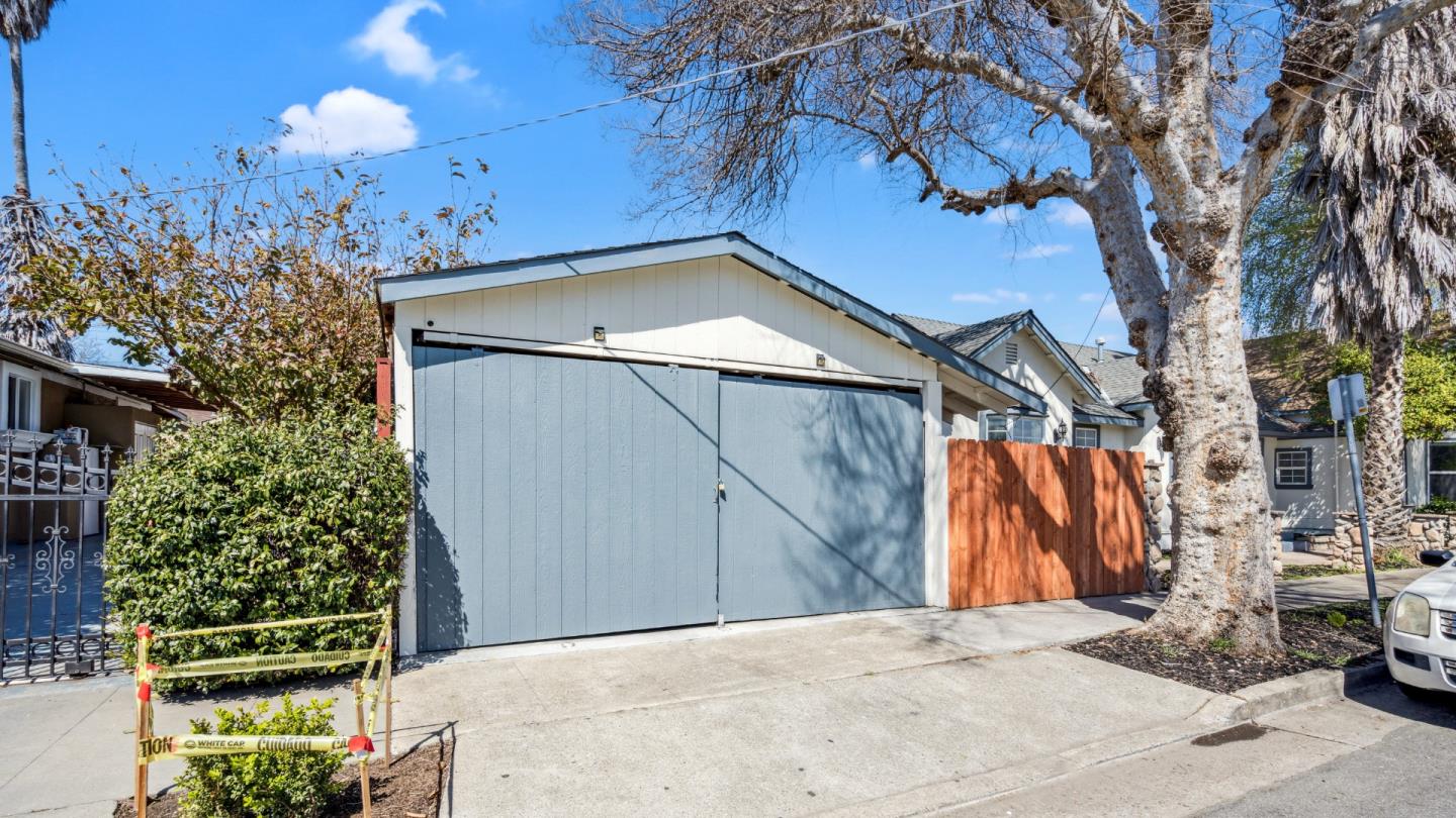 Detail Gallery Image 55 of 60 For 1529 Sanborn Ave, San Jose,  CA 95110 - 5 Beds | 3 Baths
