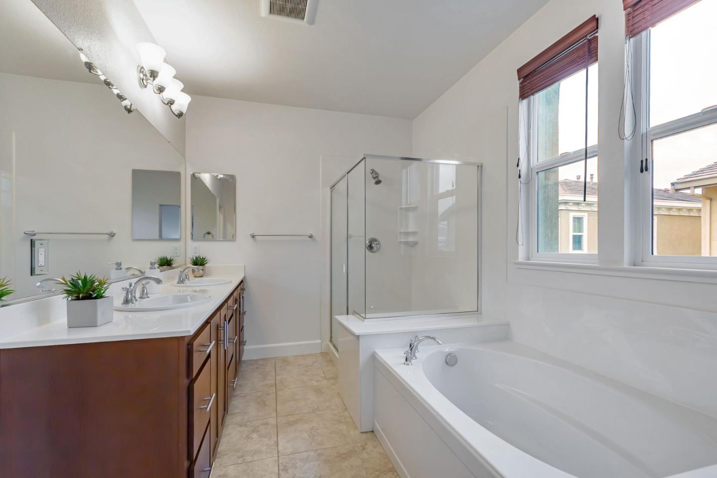Detail Gallery Image 28 of 48 For 1716 Lee Way, Milpitas,  CA 95035 - 3 Beds | 3 Baths