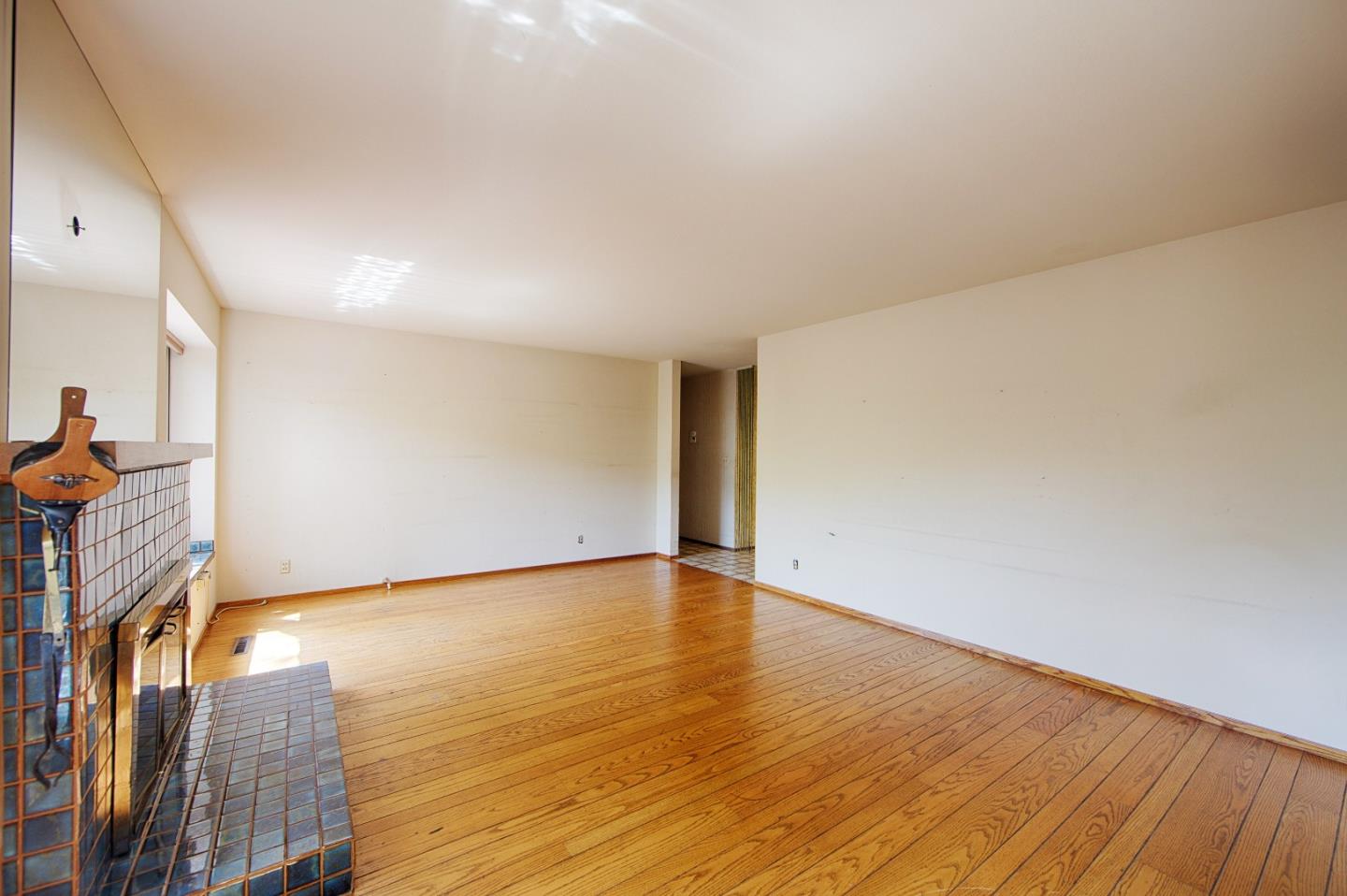 Detail Gallery Image 7 of 43 For 3810 Grove Ave, Palo Alto,  CA 94303 - 4 Beds | 2 Baths