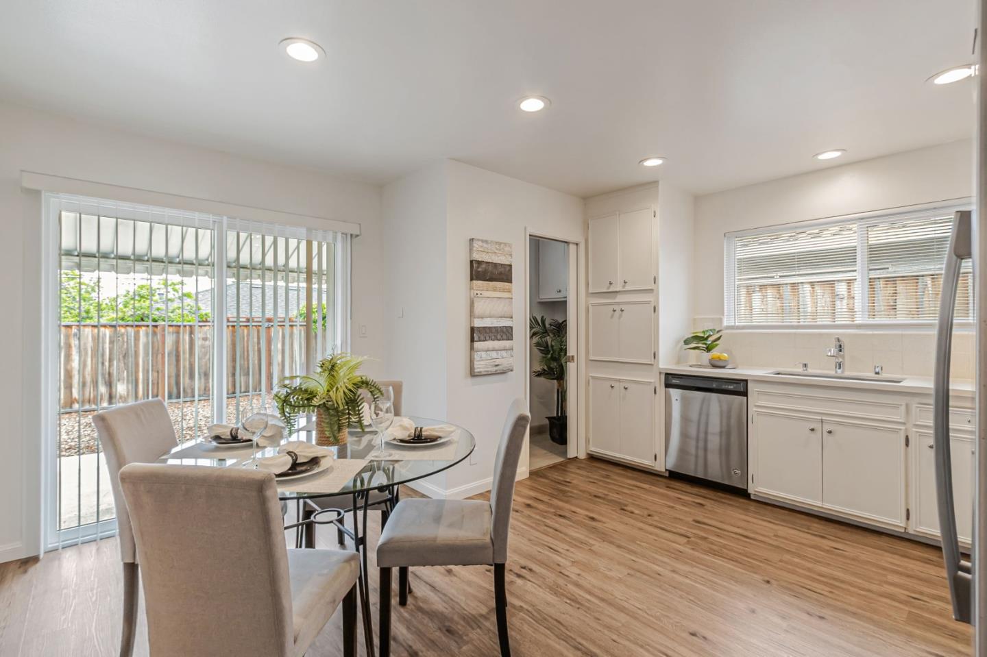 Detail Gallery Image 15 of 38 For 844-846 Doyle Rd, San Jose,  CA 95129 - – Beds | – Baths