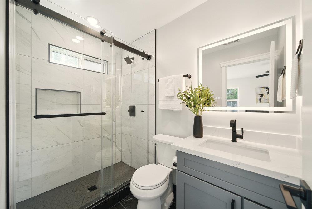 Detail Gallery Image 21 of 30 For 311 Lassenpark Cir, San Jose,  CA 95136 - 3 Beds | 2 Baths