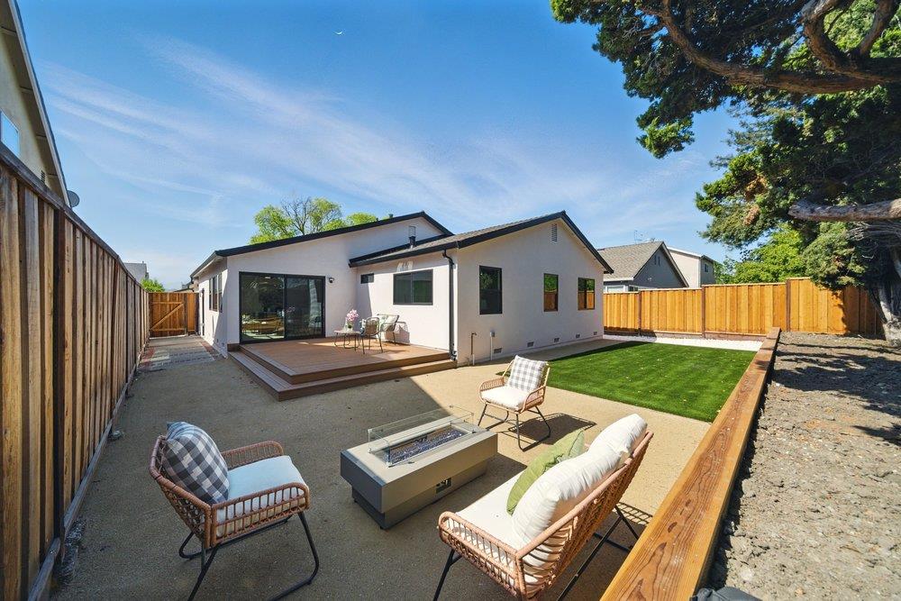 Detail Gallery Image 24 of 30 For 311 Lassenpark Cir, San Jose,  CA 95136 - 3 Beds | 2 Baths