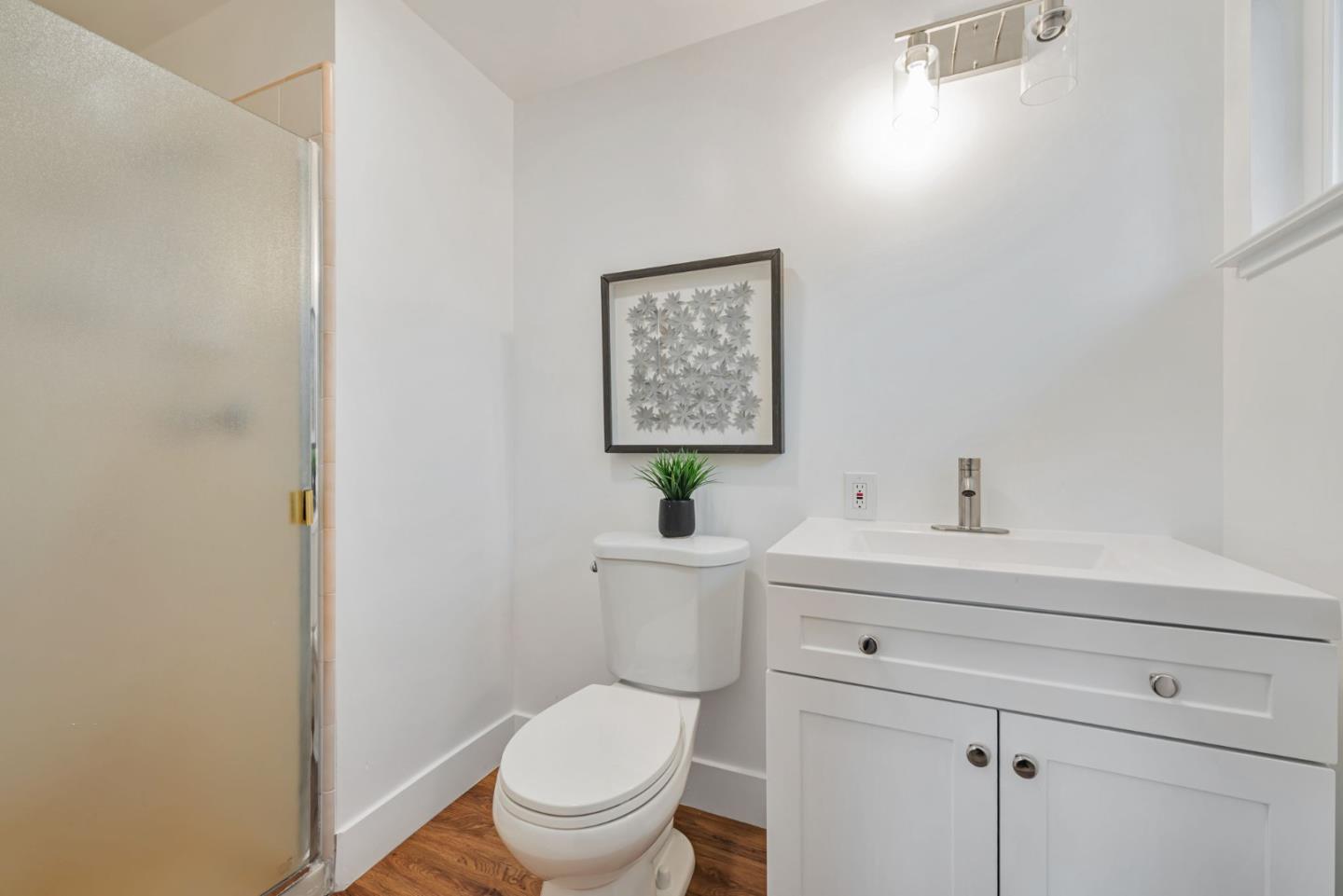 Detail Gallery Image 19 of 45 For 811 Orange Ave, Sunnyvale,  CA 94087 - 3 Beds | 2 Baths