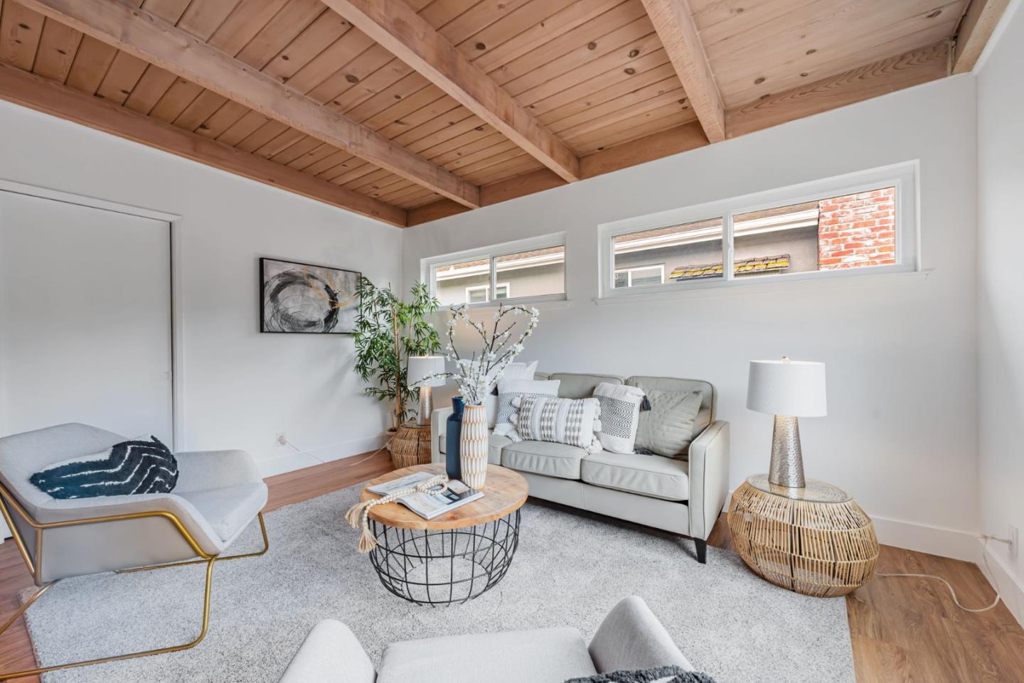 Detail Gallery Image 23 of 45 For 811 Orange Ave, Sunnyvale,  CA 94087 - 3 Beds | 2 Baths