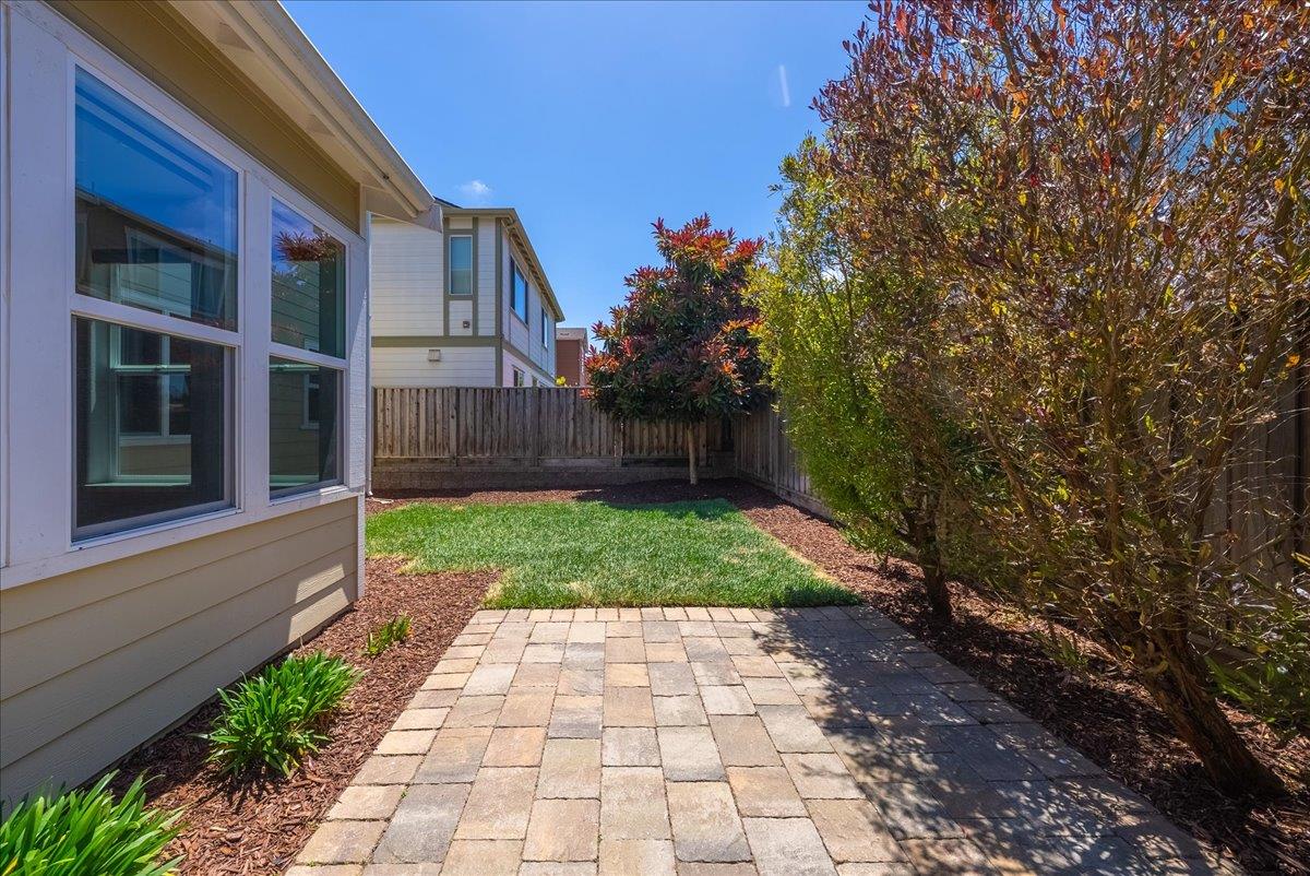 Detail Gallery Image 30 of 38 For 2727 Sea Glass Ave, Marina,  CA 93933 - 3 Beds | 2/1 Baths