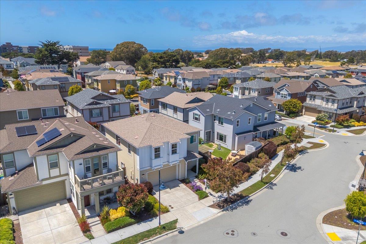 Detail Gallery Image 37 of 38 For 2727 Sea Glass Ave, Marina,  CA 93933 - 3 Beds | 2/1 Baths