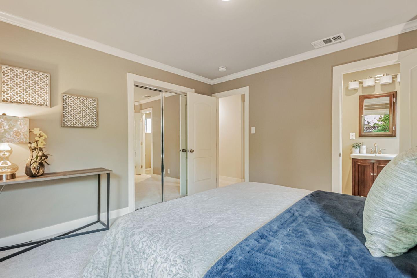 Detail Gallery Image 23 of 35 For 1632 Notre Dame Dr, Mountain View,  CA 94040 - 4 Beds | 3 Baths
