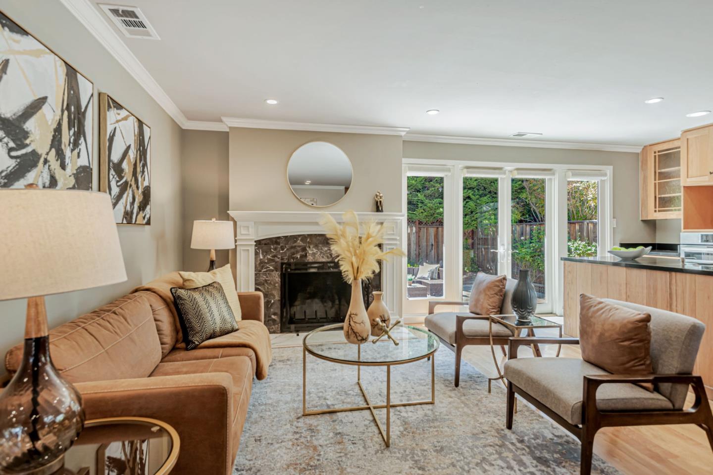 Detail Gallery Image 3 of 35 For 1632 Notre Dame Dr, Mountain View,  CA 94040 - 4 Beds | 3 Baths