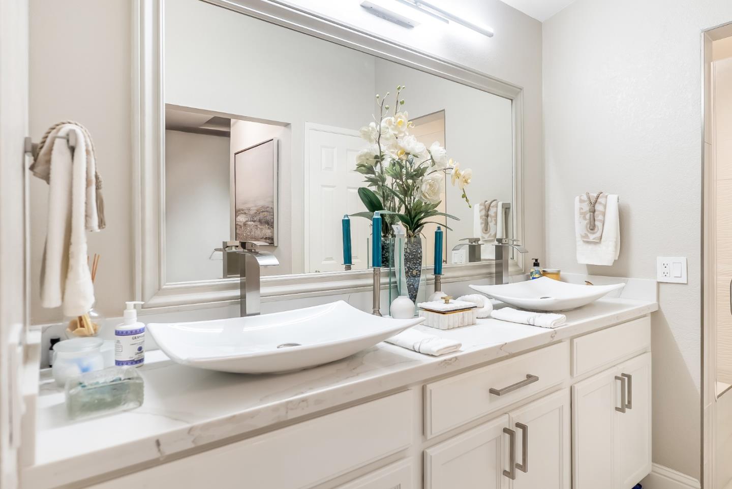 Detail Gallery Image 11 of 47 For 7133 via Solana, San Jose,  CA 95135 - 3 Beds | 2 Baths