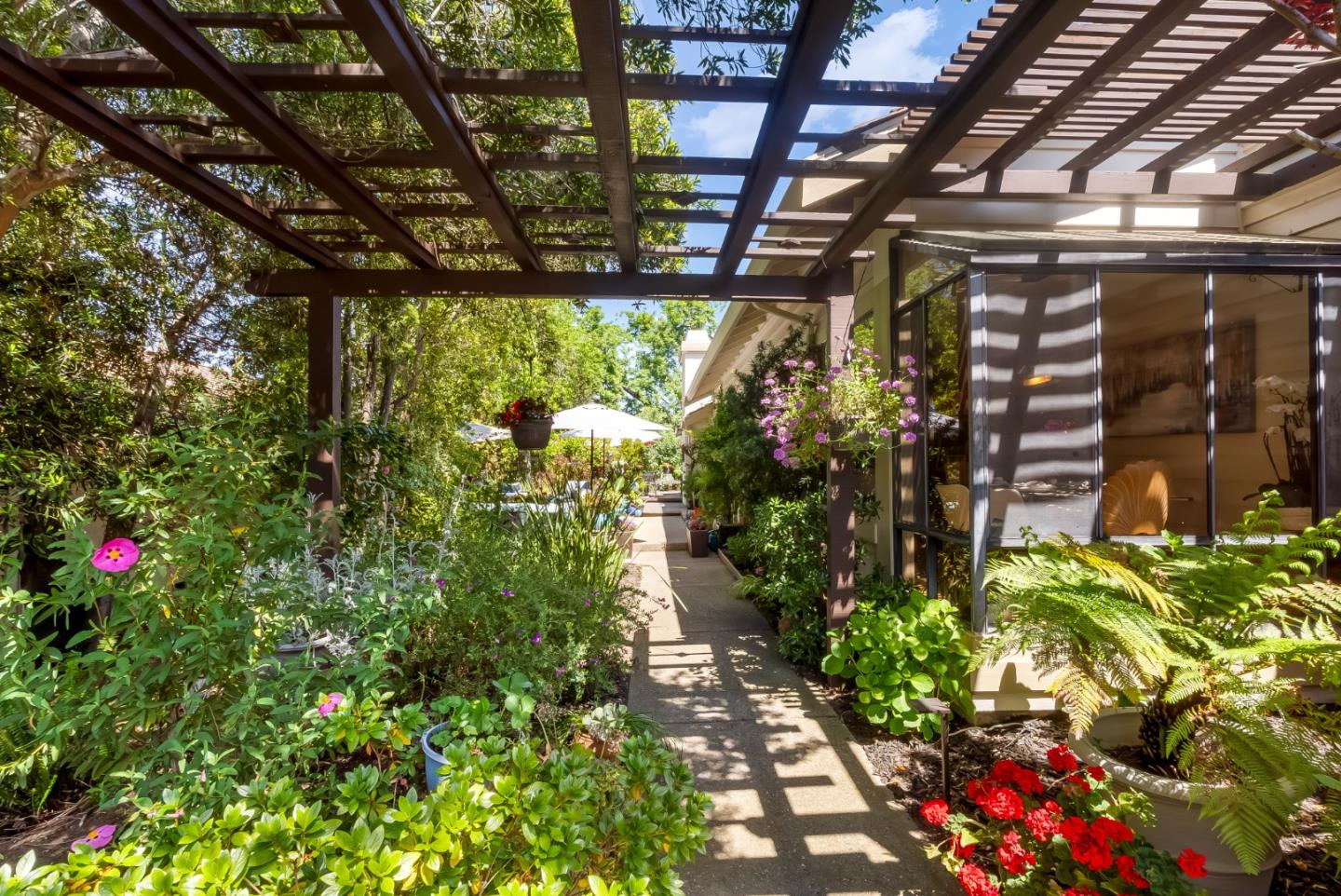 Detail Gallery Image 5 of 47 For 7133 via Solana, San Jose,  CA 95135 - 3 Beds | 2 Baths