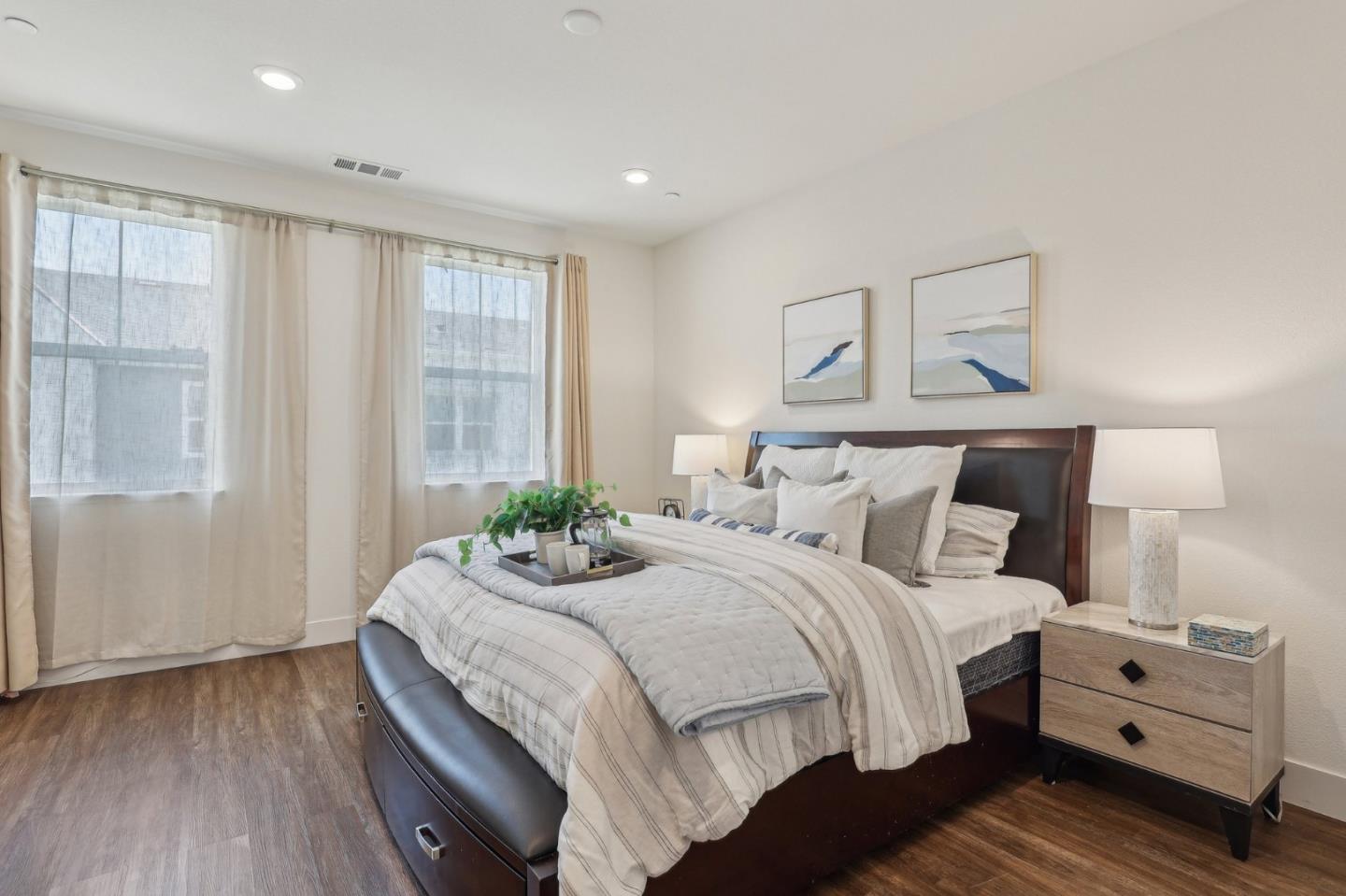 Detail Gallery Image 24 of 34 For 1400 Civic Center Dr #3,  Santa Clara,  CA 95050 - 3 Beds | 3/1 Baths