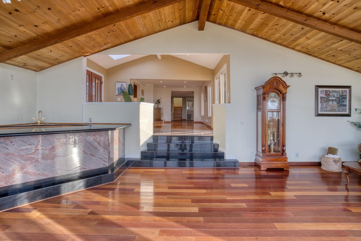 Detail Gallery Image 11 of 48 For 18800 Withey Rd, Monte Sereno,  CA 95030 - 4 Beds | 2/1 Baths