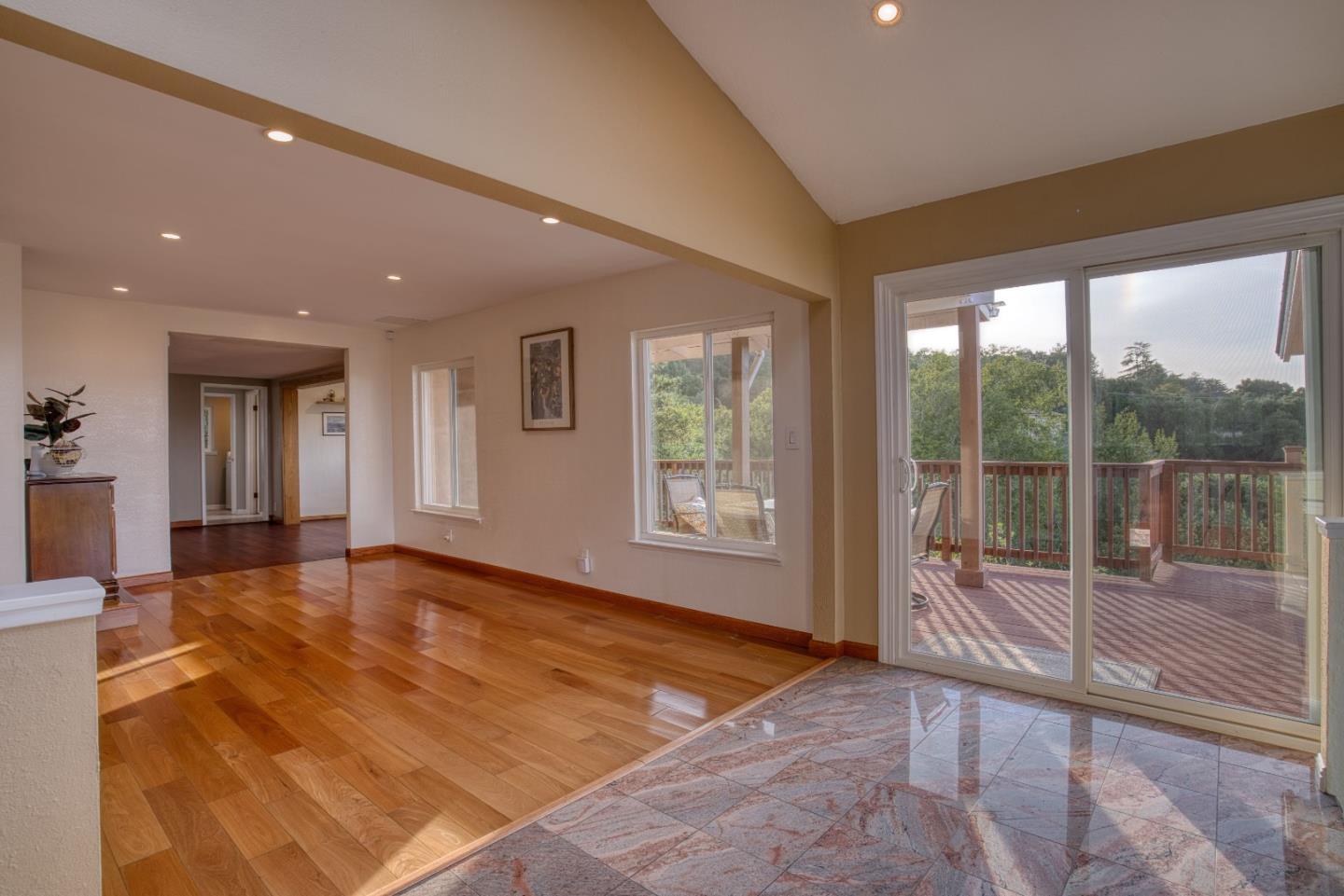Detail Gallery Image 12 of 48 For 18800 Withey Rd, Monte Sereno,  CA 95030 - 4 Beds | 2/1 Baths