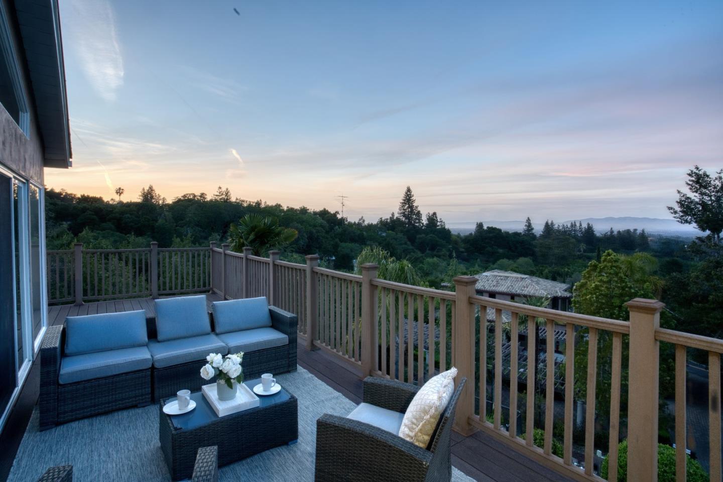 Detail Gallery Image 14 of 48 For 18800 Withey Rd, Monte Sereno,  CA 95030 - 4 Beds | 2/1 Baths