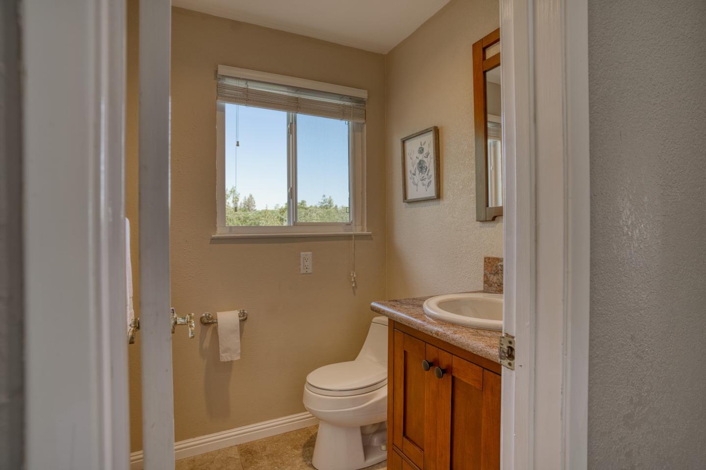 Detail Gallery Image 24 of 48 For 18800 Withey Rd, Monte Sereno,  CA 95030 - 4 Beds | 2/1 Baths