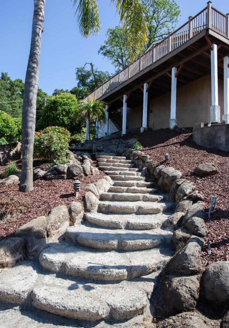 Detail Gallery Image 42 of 48 For 18800 Withey Rd, Monte Sereno,  CA 95030 - 4 Beds | 2/1 Baths