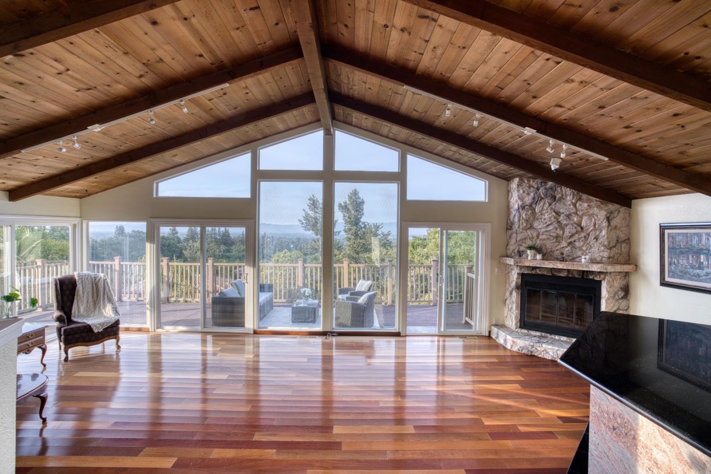 Detail Gallery Image 8 of 48 For 18800 Withey Rd, Monte Sereno,  CA 95030 - 4 Beds | 2/1 Baths