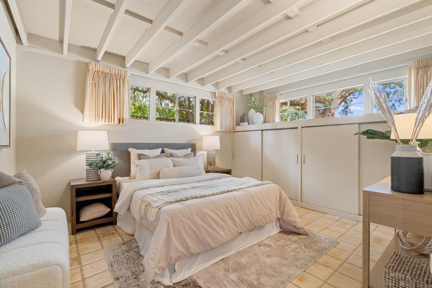 Detail Gallery Image 15 of 37 For 751 Florales Dr, Palo Alto,  CA 94306 - 2 Beds | 1 Baths