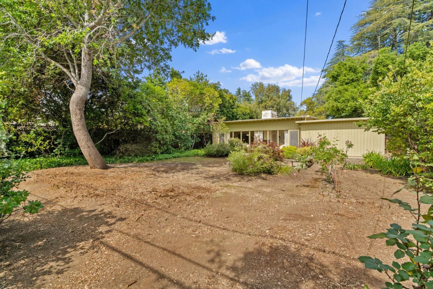 Detail Gallery Image 20 of 37 For 751 Florales Dr, Palo Alto,  CA 94306 - 2 Beds | 1 Baths