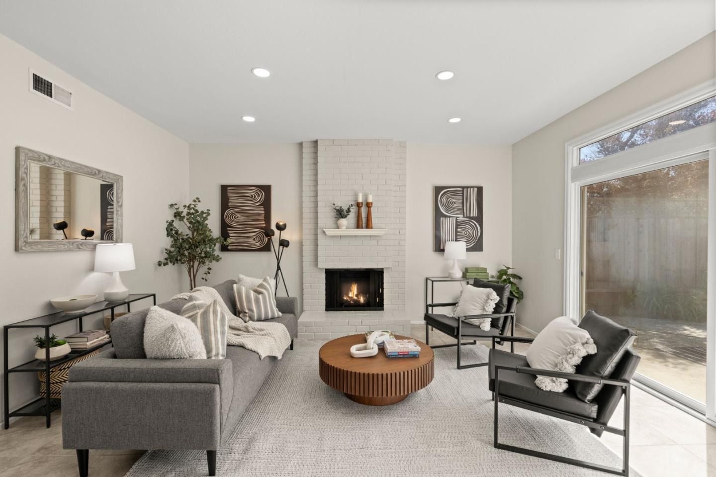 Detail Gallery Image 17 of 53 For 980 Haddock St, Foster City,  CA 94404 - 4 Beds | 2 Baths