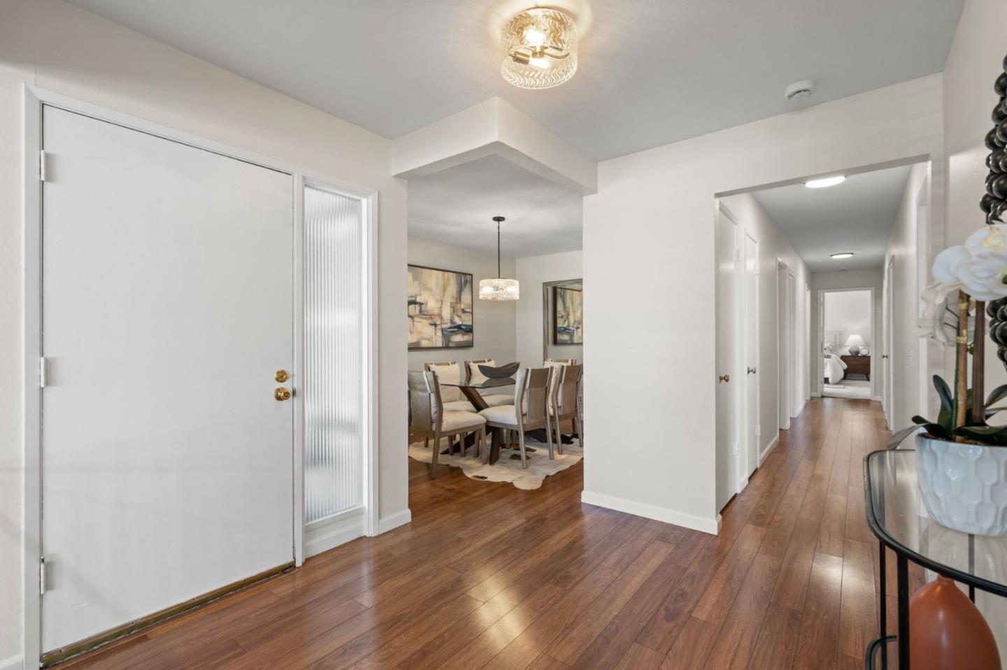Detail Gallery Image 4 of 53 For 980 Haddock St, Foster City,  CA 94404 - 4 Beds | 2 Baths