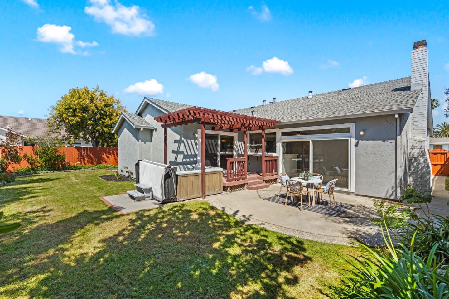 Detail Gallery Image 44 of 53 For 980 Haddock St, Foster City,  CA 94404 - 4 Beds | 2 Baths