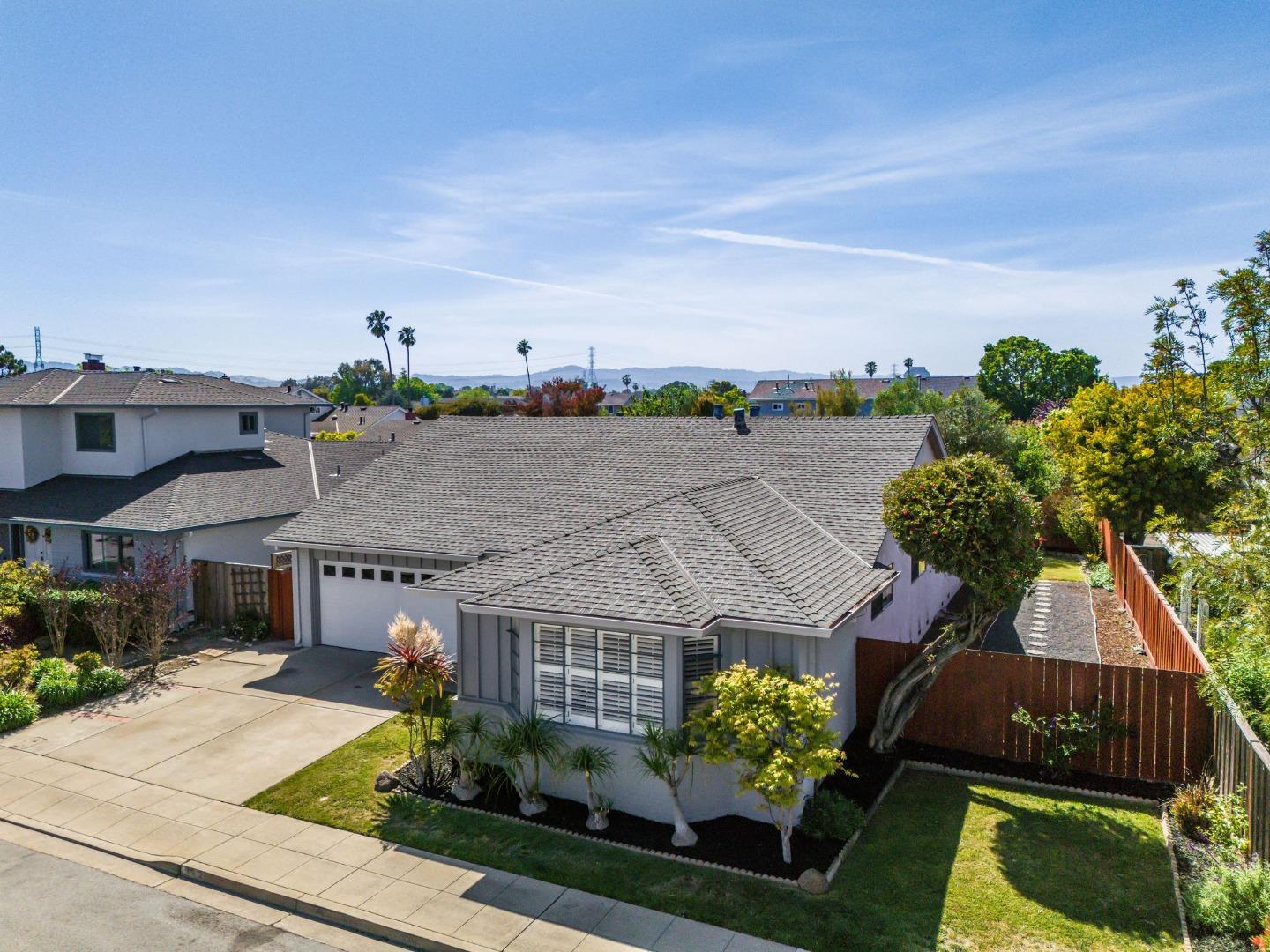 Detail Gallery Image 48 of 53 For 980 Haddock St, Foster City,  CA 94404 - 4 Beds | 2 Baths