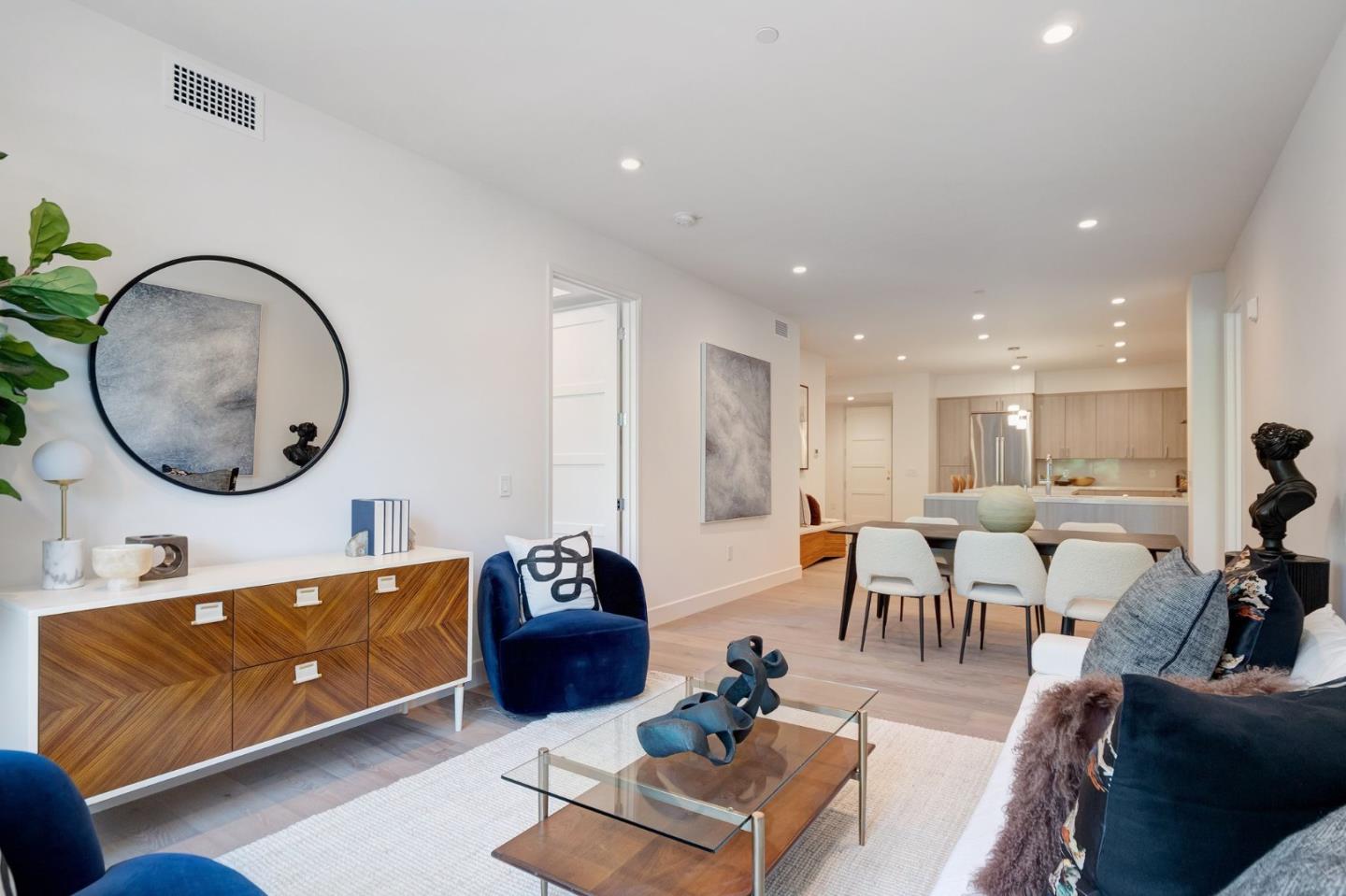 Detail Gallery Image 2 of 12 For 425 First St #33,  Los Altos,  CA 94022 - 1 Beds | 2 Baths