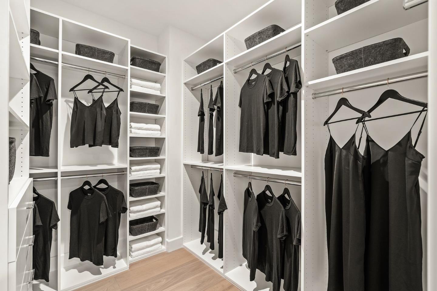 Detail Gallery Image 6 of 12 For 425 First St #33,  Los Altos,  CA 94022 - 1 Beds | 2 Baths