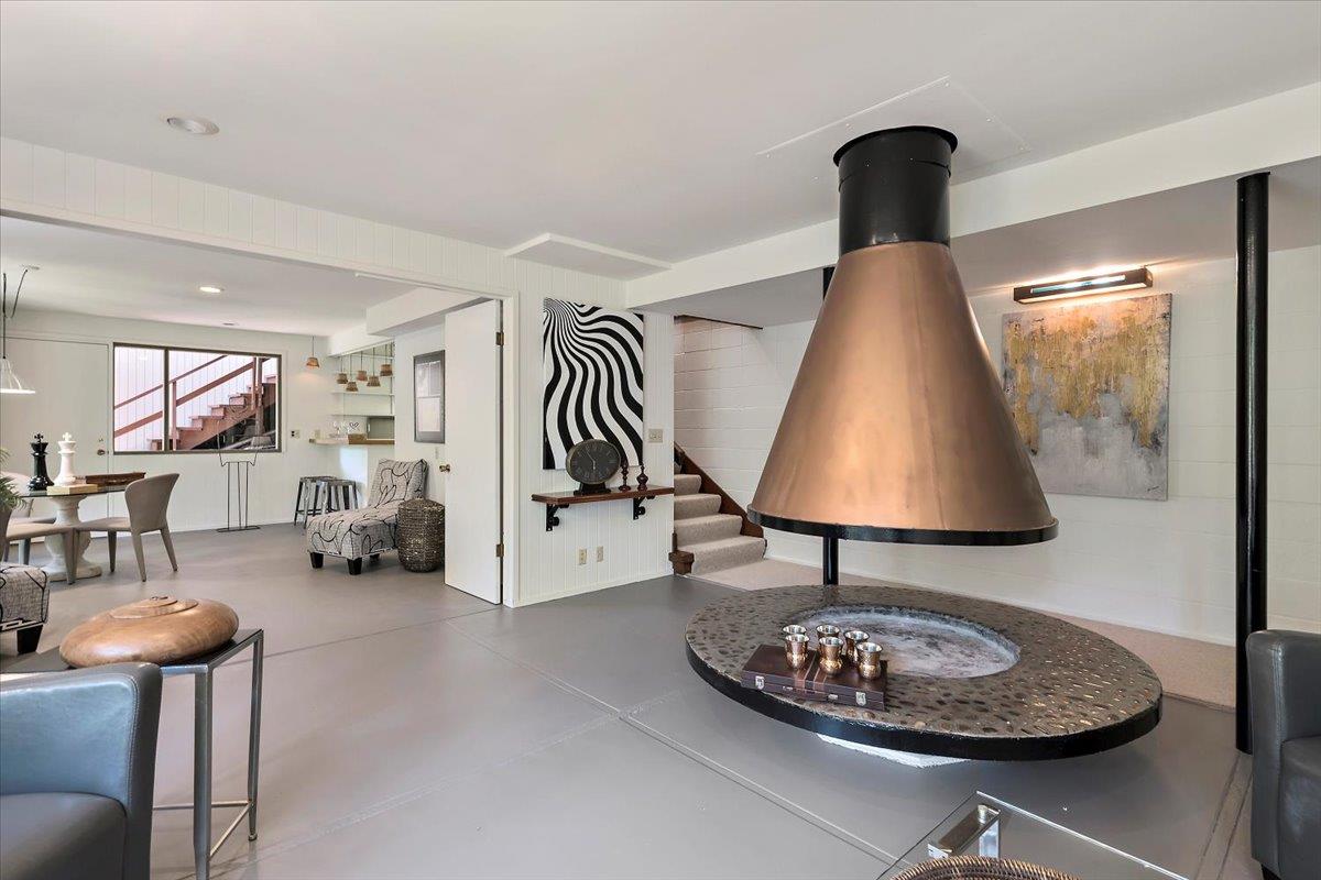 Detail Gallery Image 20 of 40 For 16310 Oakhurst Dr, Monte Sereno,  CA 95030 - 4 Beds | 2 Baths