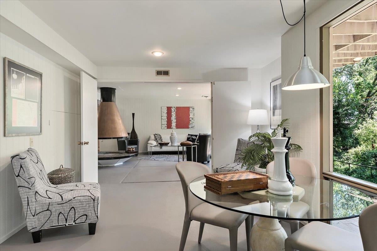 Detail Gallery Image 24 of 40 For 16310 Oakhurst Dr, Monte Sereno,  CA 95030 - 4 Beds | 2 Baths