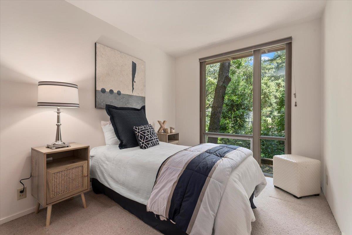 Detail Gallery Image 27 of 40 For 16310 Oakhurst Dr, Monte Sereno,  CA 95030 - 4 Beds | 2 Baths
