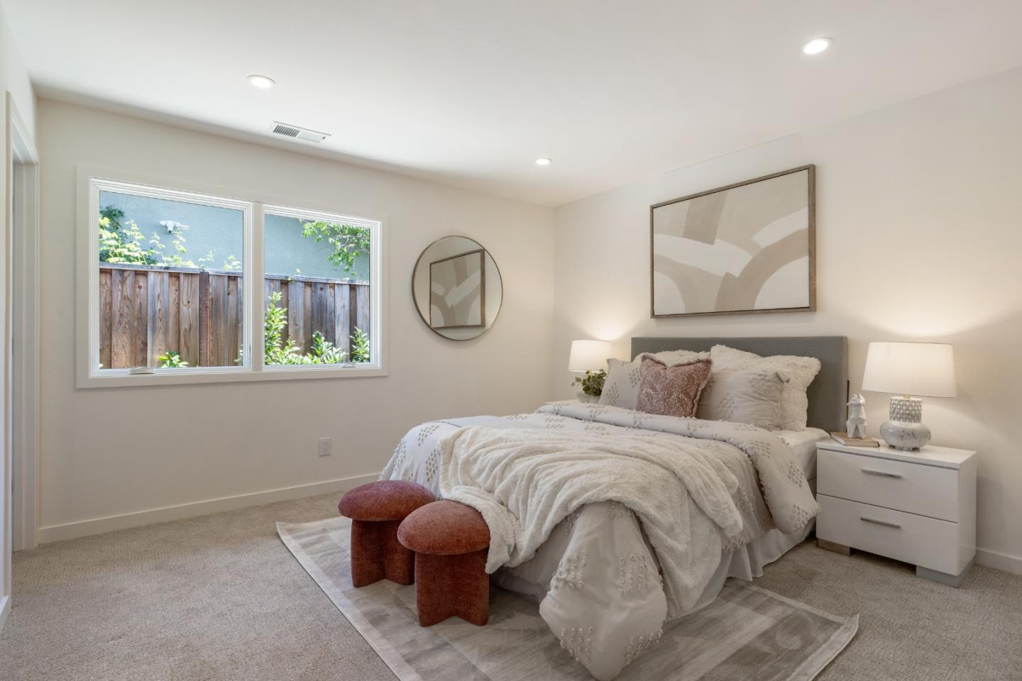 Detail Gallery Image 28 of 43 For 34 Carriage Ct, Los Altos,  CA 94022 - 5 Beds | 5 Baths